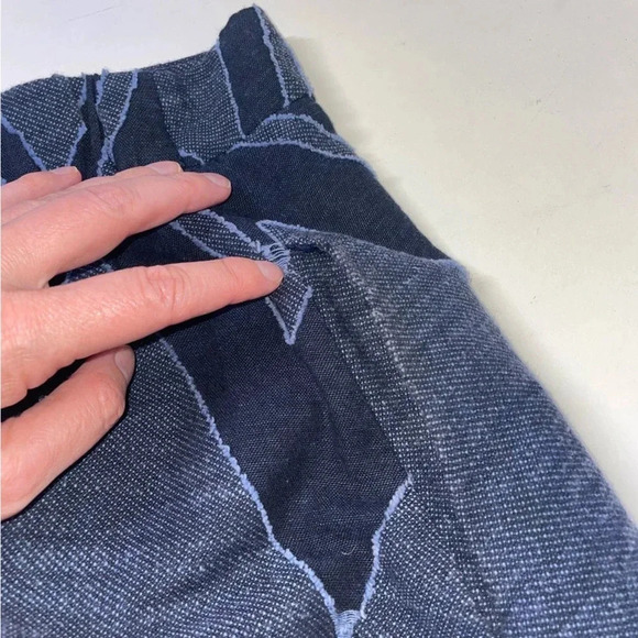 Anthropologie Eva Franco Textured-Chevron Midi Skirt Blue Ruffle Front Size 4 - Picture 10 of 16